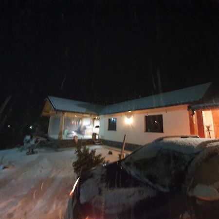 Casa Axa Hotell Paraul Carjei Exteriör bild